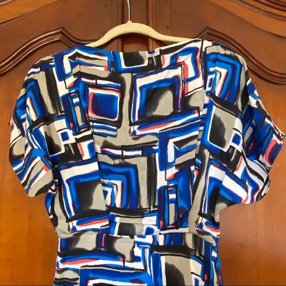 Poleci 100% Silk Geometric Mini Dress | Size 0 - Picture 2 of 9